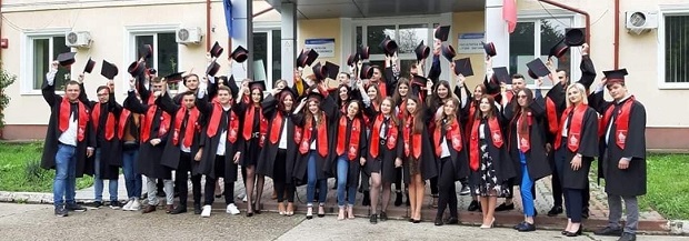 Absolvenți 2019
